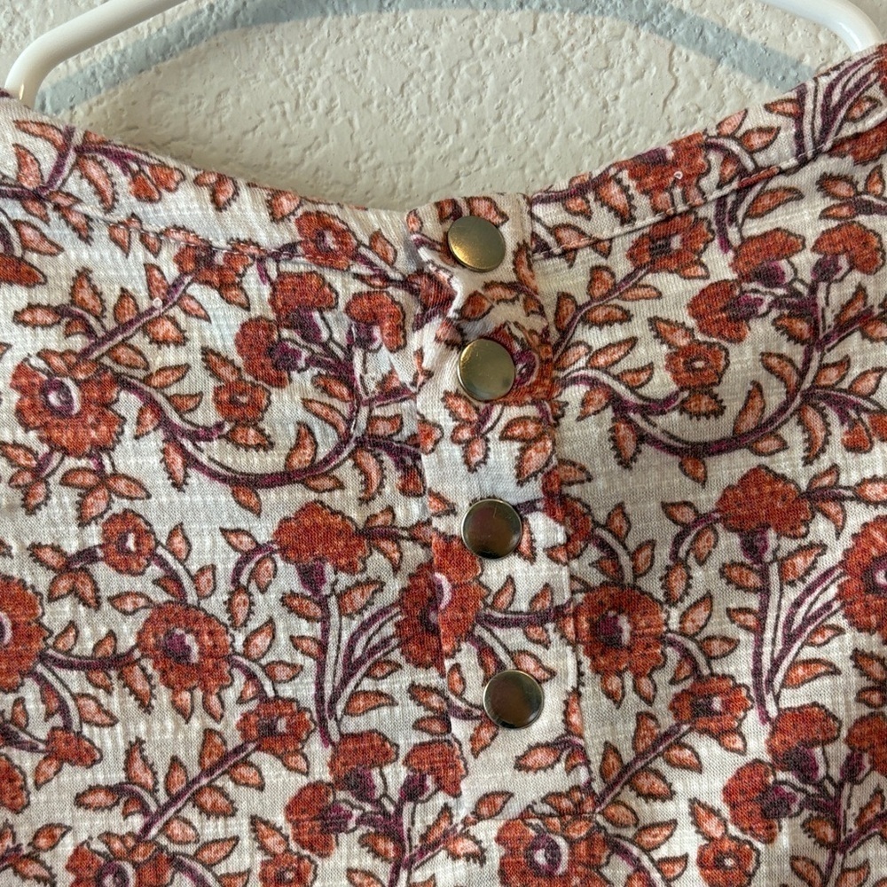 Wonderly Blouse with Floral Pattern and puff sleeves Small - Picture 6 of 7